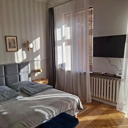 Apartament Studio Z Widokiem Na Rynek Bochnia Exterior photo